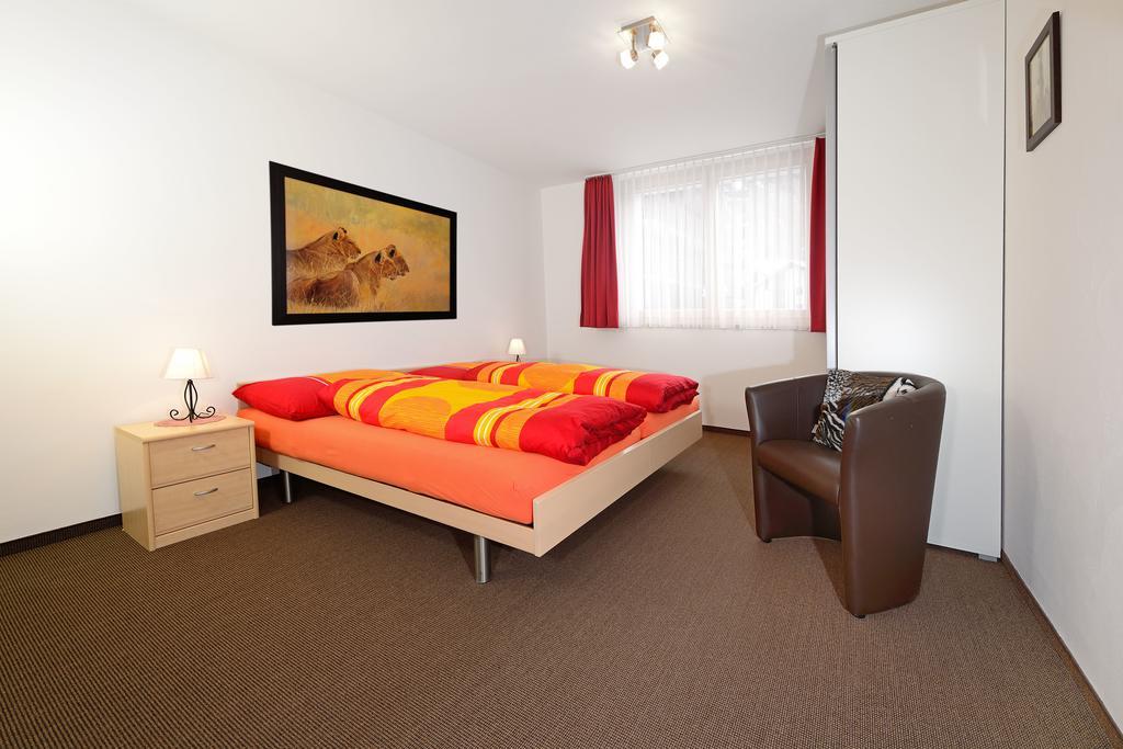 Ferienwohnung Haus Achilles Zermatt Room photo